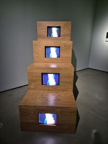 (서울=연합뉴스) 황희경 기자 = 국립현대미술관 서울관에서 열리는 '접속하는 몸 - 아시아 여성 미술가들' 전시에 출품된 구보타 시게코의 '뒤상피아나: 계단을 내려오는 나부'. 국내에 처음 소개되는 작품이다. 2024.9.17.zitrone@yna.co.kr 