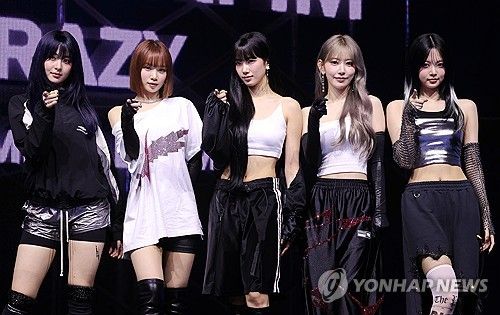 르세라핌 새 미니앨범 발표