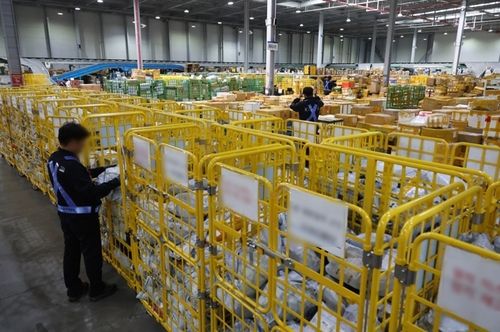 특송물류센터 [연합뉴스 자료사진]