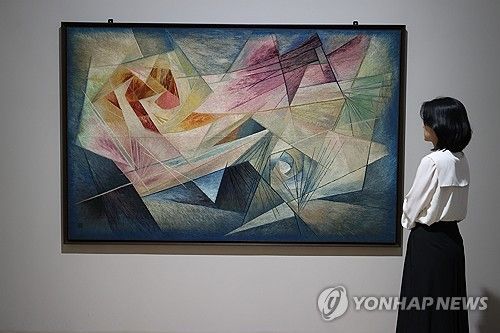 최유현 자수장의 작품 '태양을 잡으려는 새들'