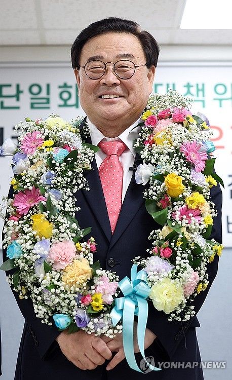 서울교육감 보수 단일후보 조전혁 추대