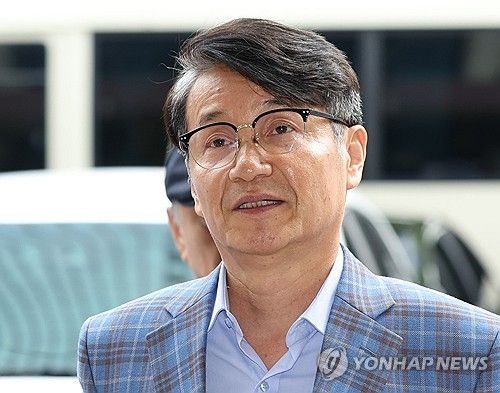 수심위 기소 권고 입장 발표하는 최재영 목사