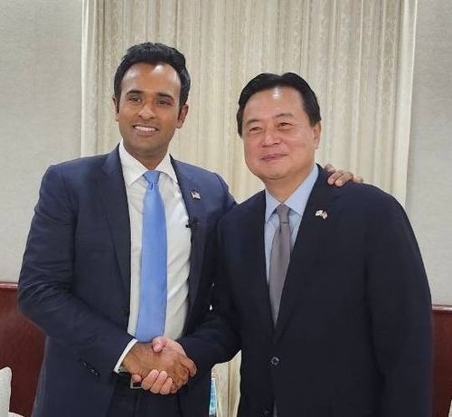 조현동 주미대사와 트럼프 대선 캠프의 라마스와미