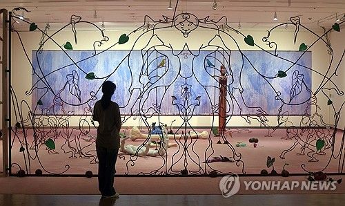 조각 작품 전시