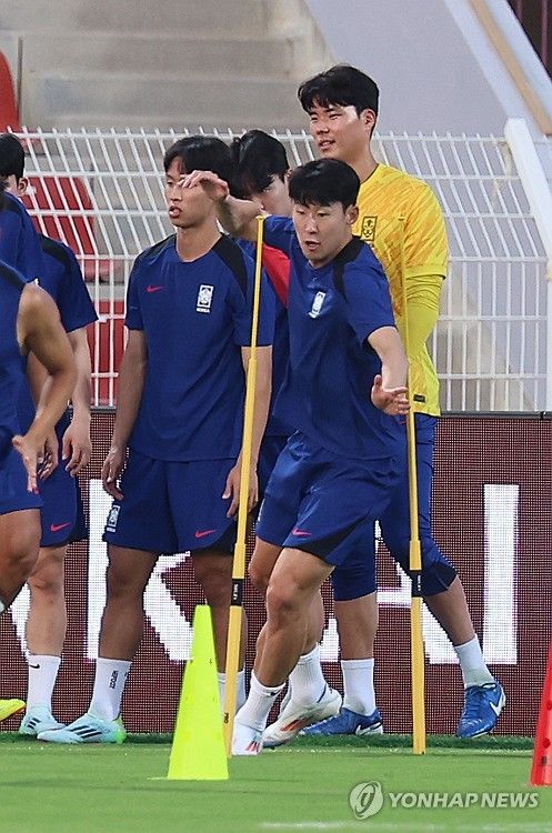 손흥민 '더 빠르게'