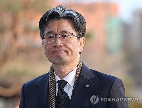 공수처 들어서는 오동운 처장