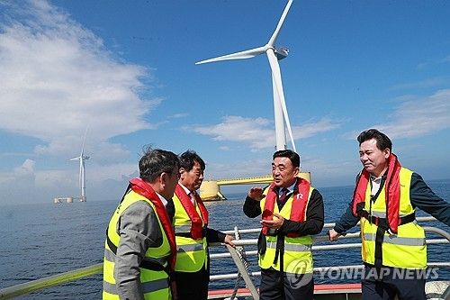 지난해 포르투갈 부유식 해상풍력단지 방문한 울산시 해외사절단