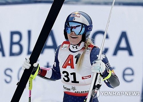 장크트안톤에서 열린 월드컵 여자 슈퍼대회전에 나선 린지 본