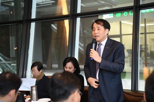 장영진 한국무역보험공사 사장