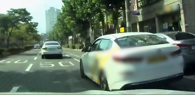 난폭운전 하는 택시기사
