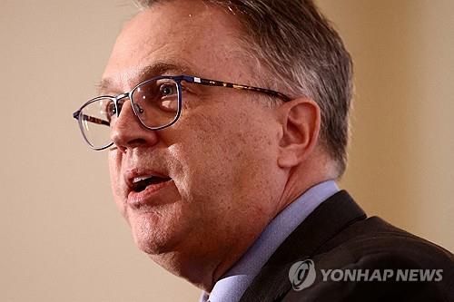 존 윌리엄스 뉴욕연은 총재