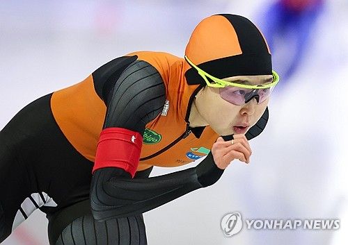 역주하는 김민선