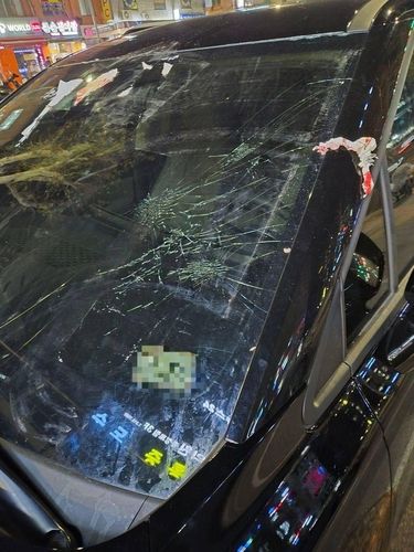 18일 파손된 공수처 차량