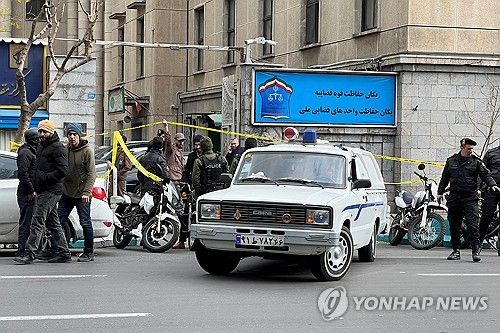 총격 사건으로 판사 두 명이 살해된 이란 대법원 청사