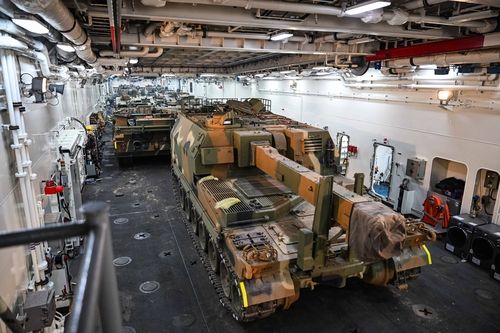 천자봉에 실린 K9 자주포