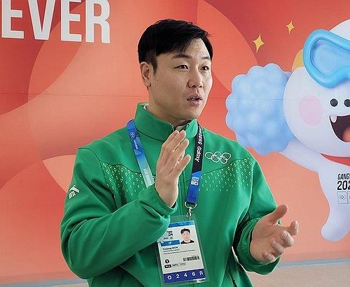 IOC 선수위원 후보 신청을 한 봅슬레이 원윤종