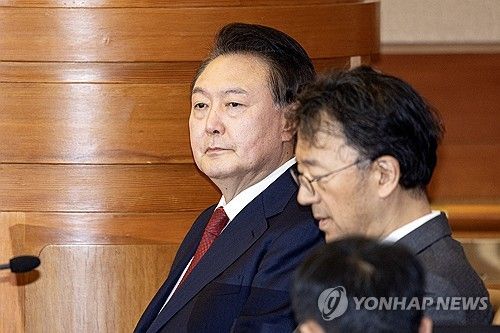 윤 대통령, 탄핵심판 3차 변론 출석