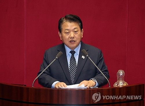 발언하는 김병주 의원