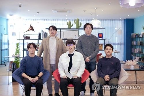 '자가 가교형 단백질 하이드로젤' 연구진