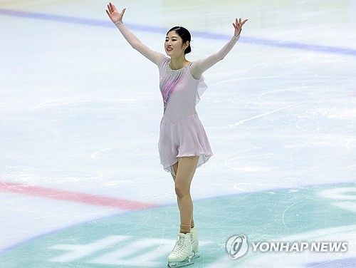 연기 펼치는 이해인