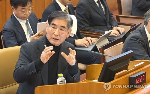 김용현 전 국방장관, 탄핵심판 4차변론 증인 출석