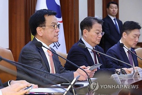 국정현안 회의하는 최상목 권한대행