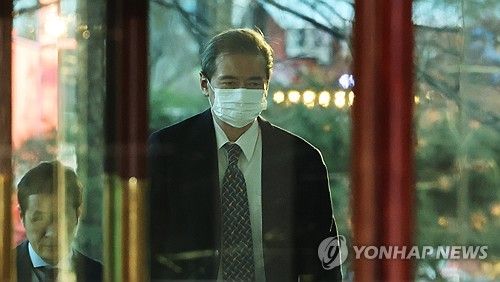 초치되는 주한일본대사관 미바에 다이스케 총괄 공사