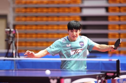 TL탁구단의 에이스 박강현의 경기 장면