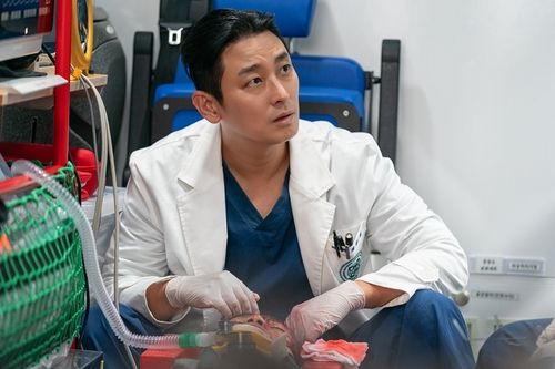 넷플릭스 '중증외상센터'