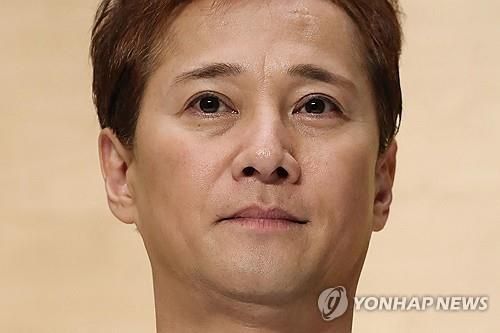 일본 아이돌 '스마프' 리더 출신 연예인 나카이 마사히로