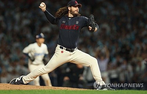 롯데 선발 윌커슨 QS