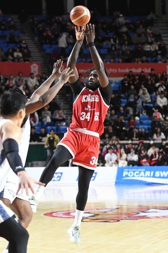 자밀 워니의 슛