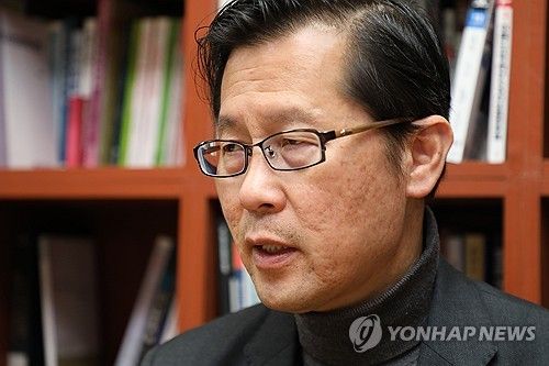 연합뉴스와 인터뷰 중인 정성장 세종연구소 한반도전략센터장 