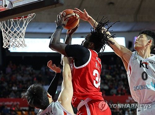 워니, '두 명으로는 부족해'