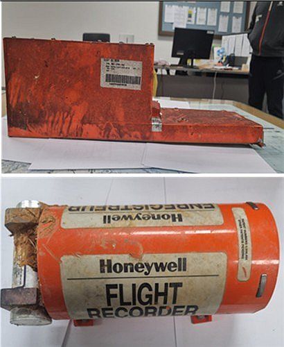 사고 여객기에서 수거한 비행기록장치
