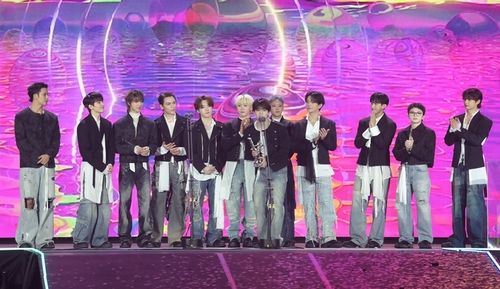 '10주년' 세븐틴, 골든디스크 음반 부문 2년 연속 대상