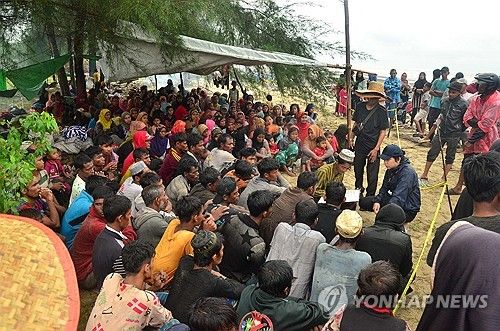인도네시아에 도착한 로힝야족 난민들