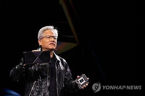 CES 기조연설 나선 젠슨 황