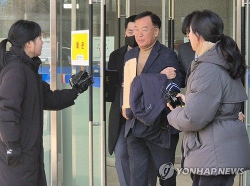 영장실질심사 끝난 김진하 강원 양양군수