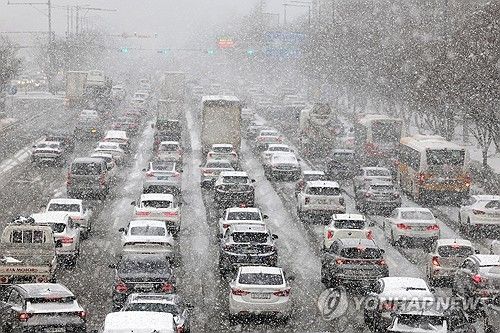 폭설로 정체