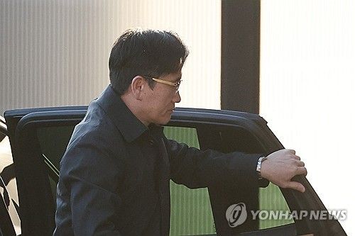 공수처 향하는 오동운 처장