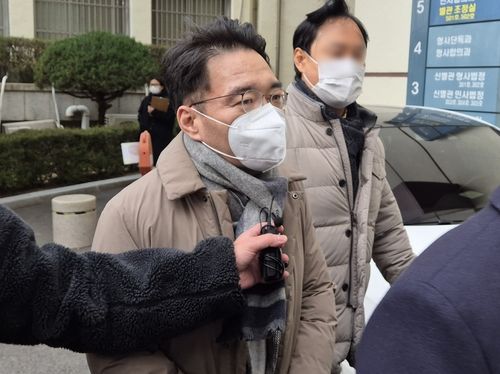 재판 마친 윤석준 대구 동구청장