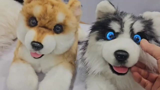 CES에 전시된 반려로봇