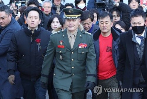 군사법원 향하는 박정훈 전 수사단장