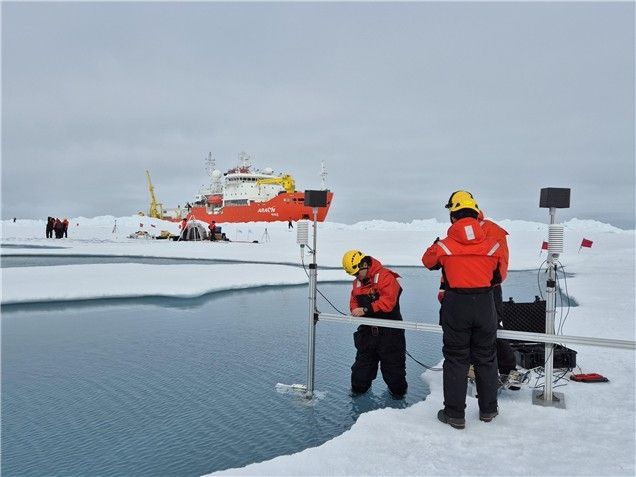 아라온호의 북국항해 현장 활동