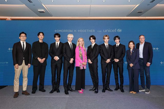 유니세프 본부서 열린 협약식 참석한 투모로우바이투게더