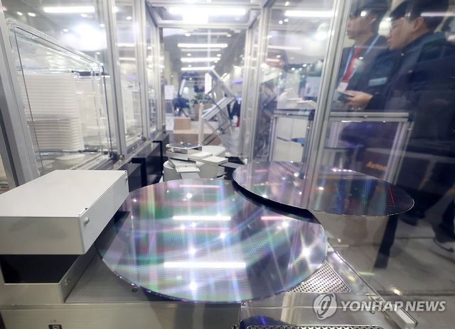 웨이퍼 이송 로봇