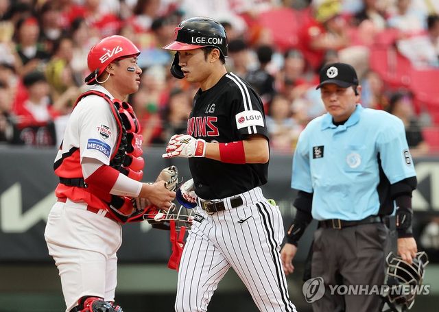 박해민, KIA 상대로 연이틀 홈런