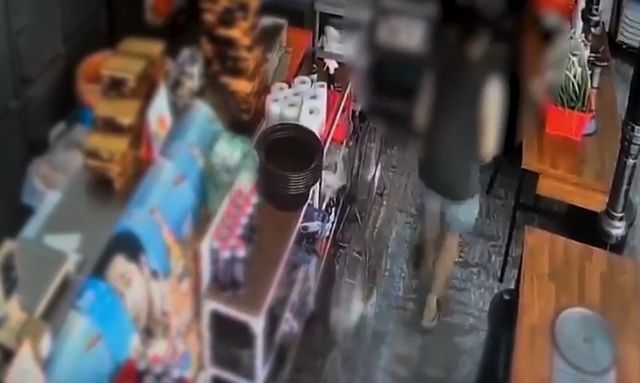 달아나는 피의자