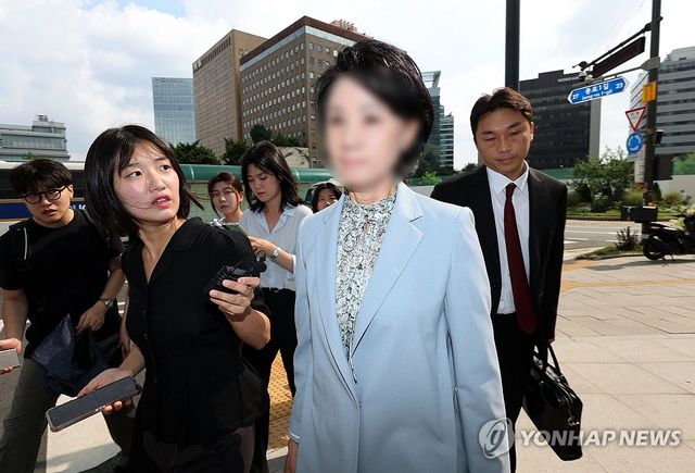 통일교 한학자 총재 전 비서실장 정모 씨가 지난 8월 8일 김건희특검에 출석한 모습